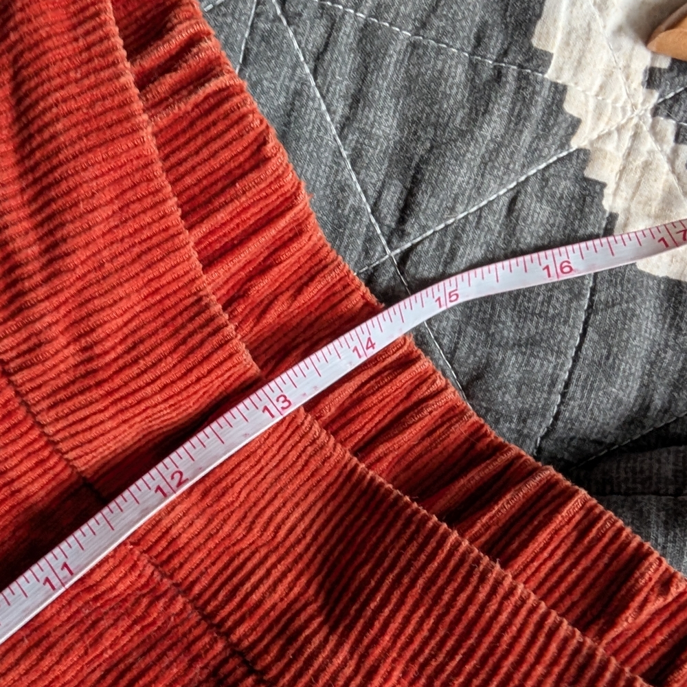 Vintage-style High-waist Loose Fit Rusty Orange Corduroy Pants - Large - Picture 8 of 12